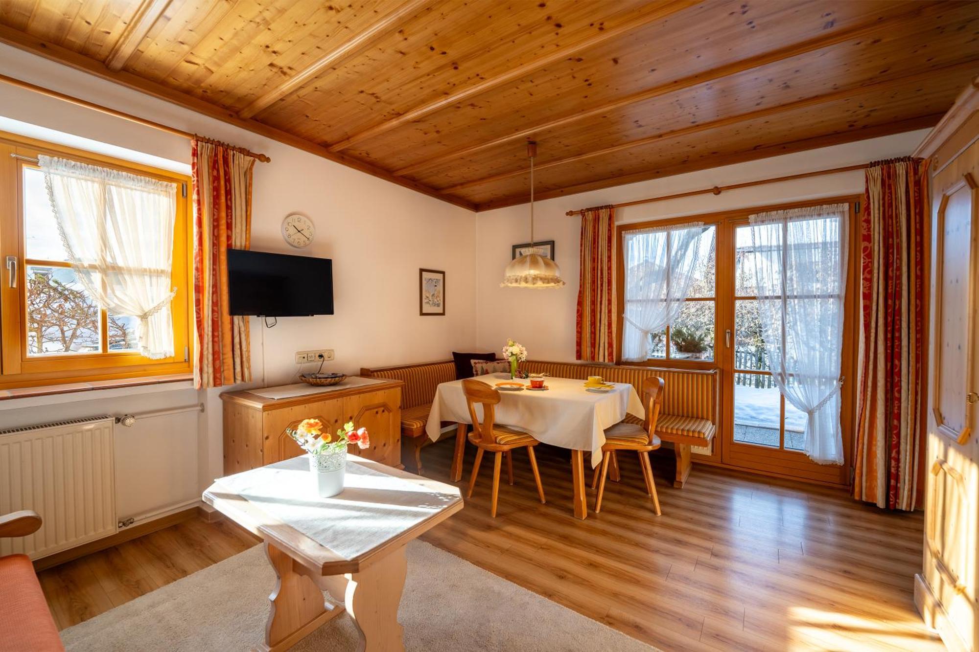 Haus Alpenlicht Apartment Reit im Winkl